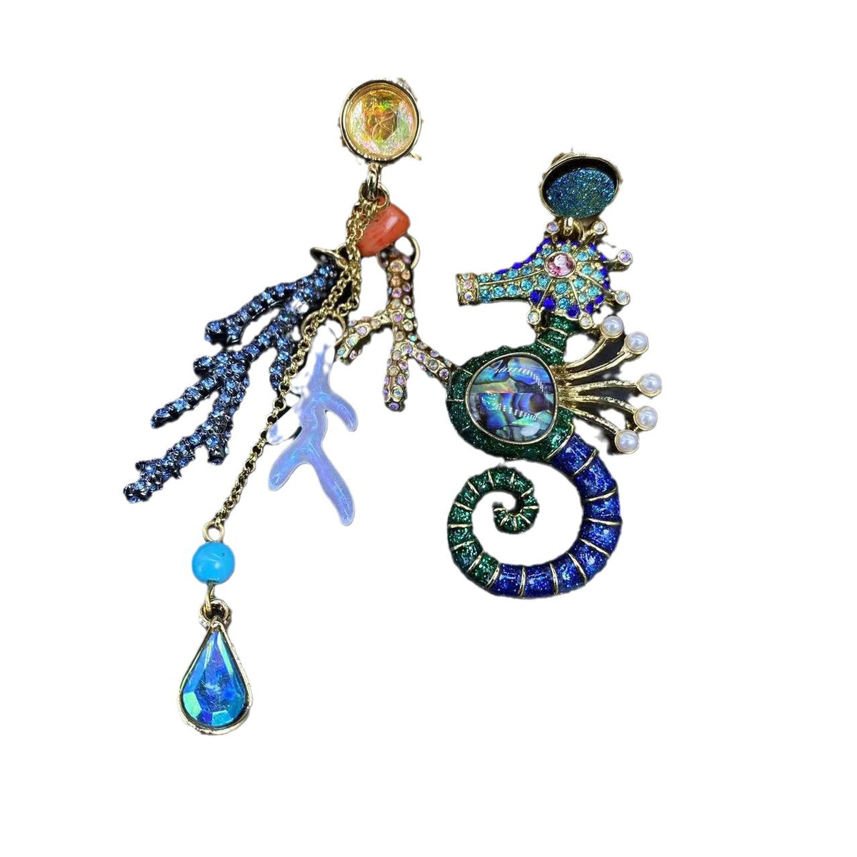 Les Reliques de l’Hippocampe — Boucles d’Oreilles Asymétriques