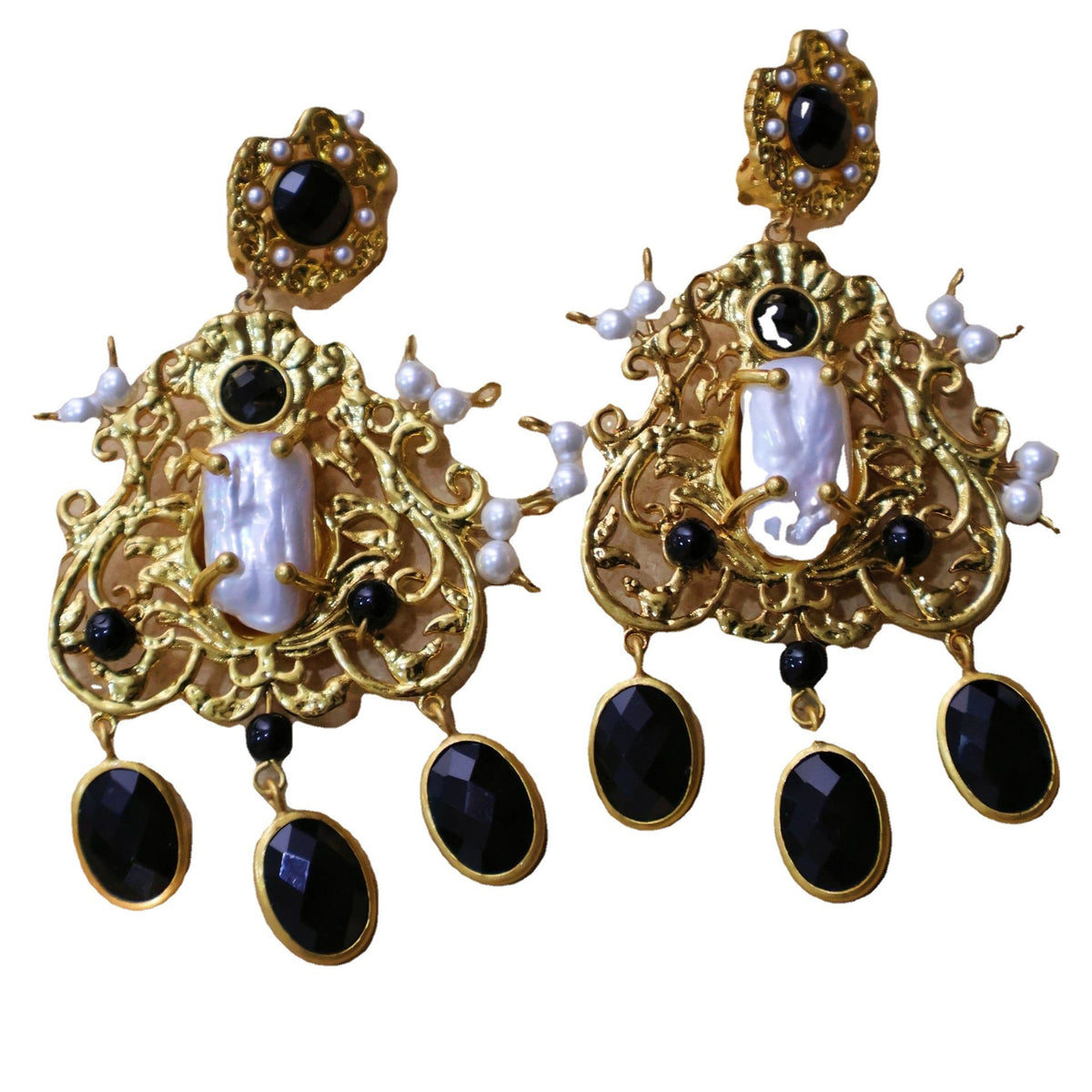 Les Reliques de Salem — Boucles d’Oreilles Baroques Noires & Nacrées