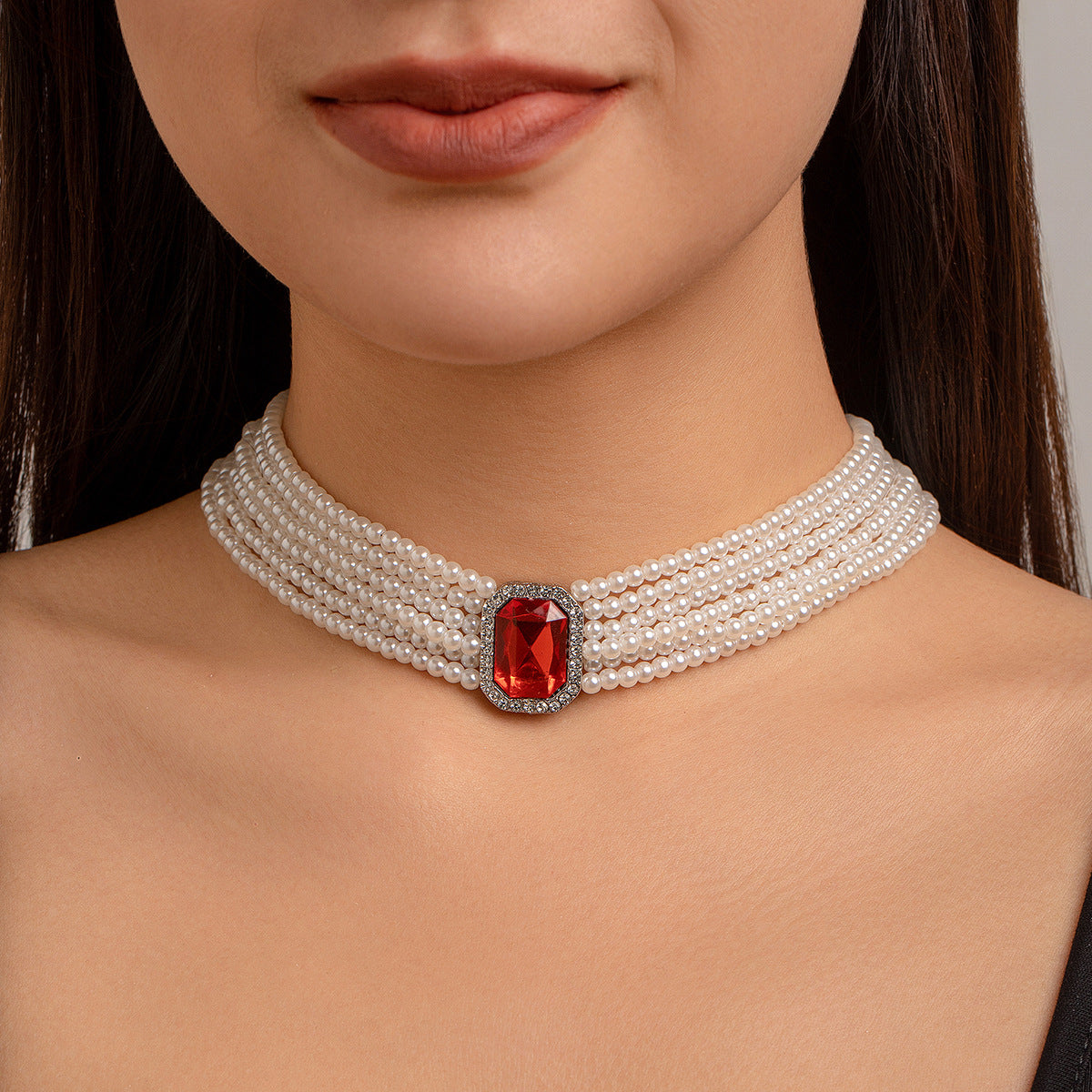The Widow's Necklace — Baroque Pearly Choker