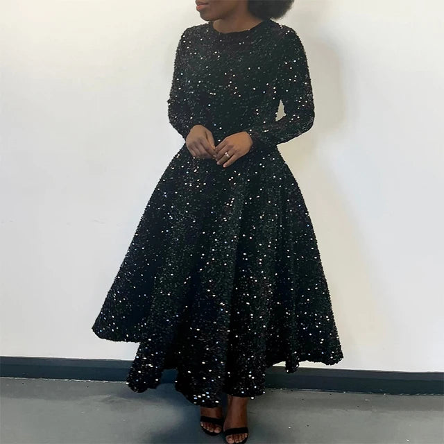 Robe Éclat de Minuit – Velours & Sequins