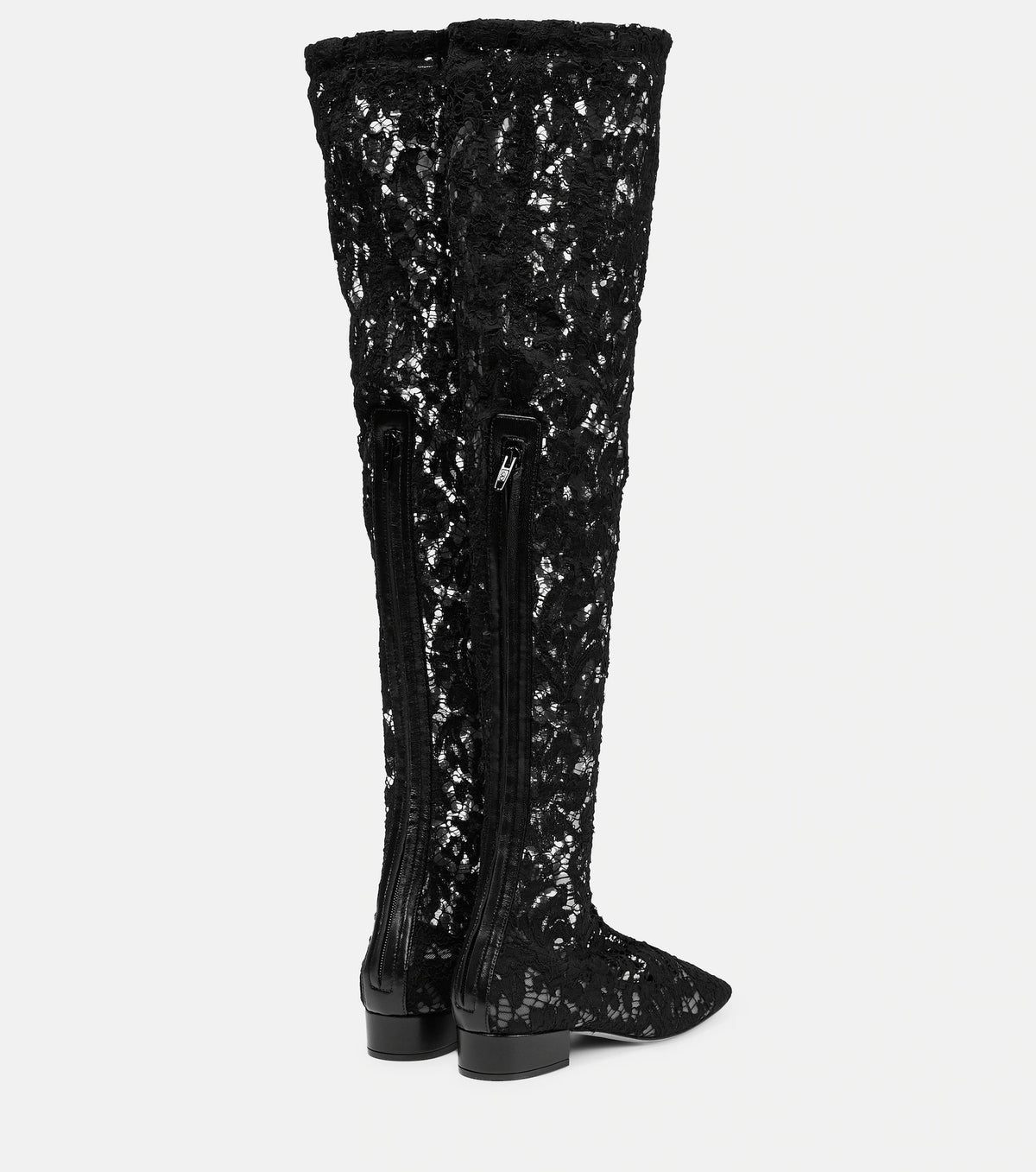 Bottes Hautes en Dentelle Noire – Ombre de Salem