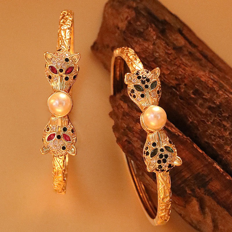 Bracelet Félins d’Or & Perle – Éclat Rétro