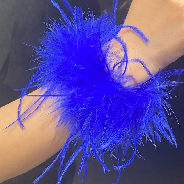 Manchette de Plumes – Nuit de Cabaret