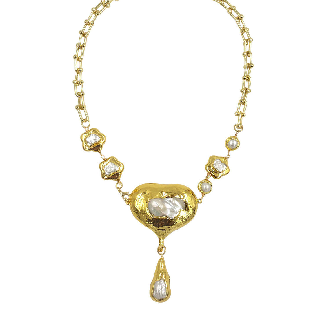 👑 Collier « Cœur Baroque Royal » – Perle d’Eau Douce Dorée