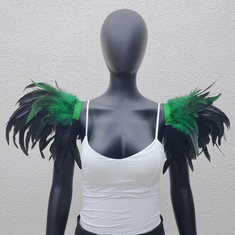 Épaulières de Plumes – Ailes du Cabaret Noir