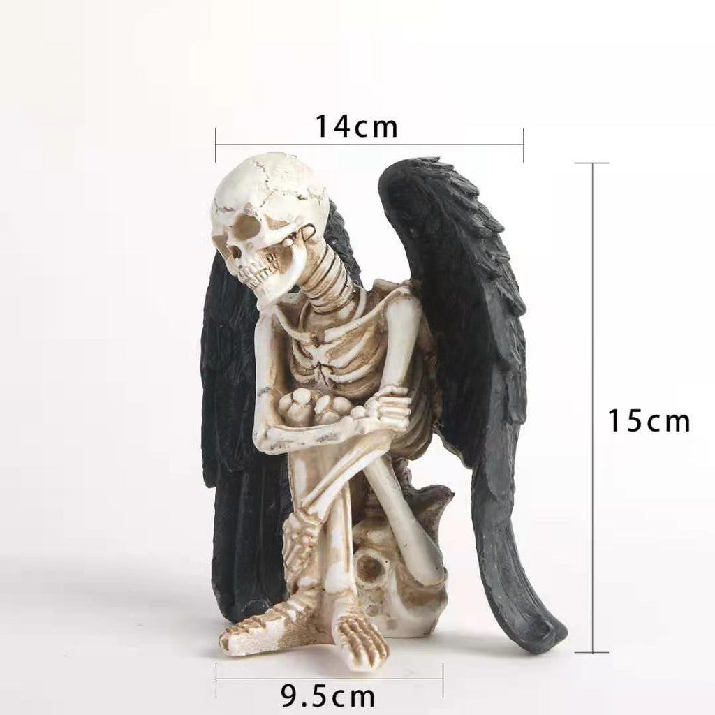 L’Ange Condamné — Figurine Squelette aux Ailes Noires