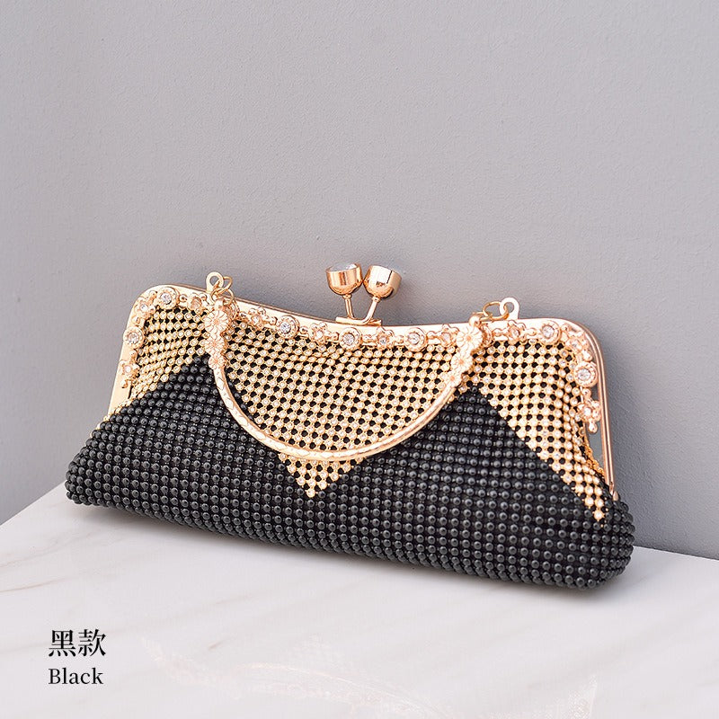 Minaudière Vintage à Fermoir – Trésor Nomade