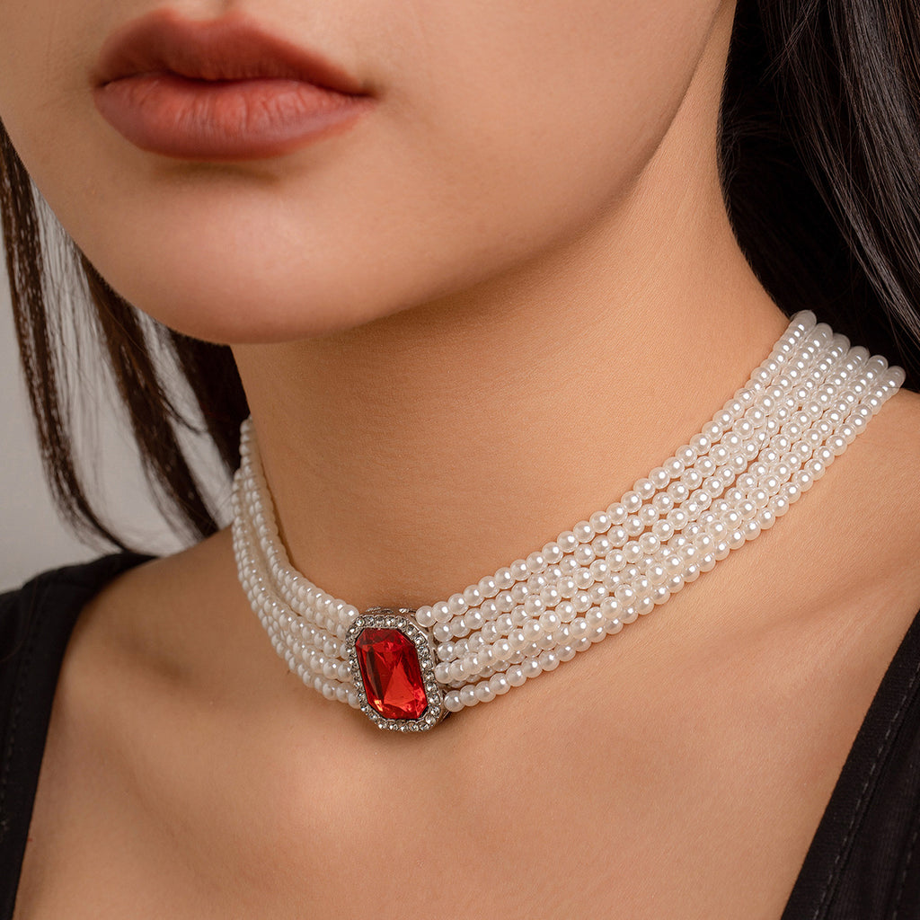 The Widow's Necklace — Baroque Pearly Choker