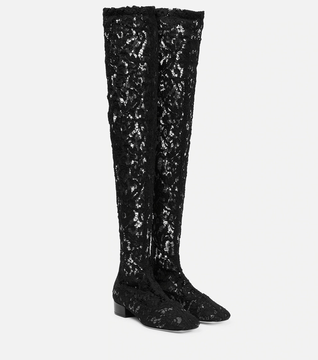 Bottes Hautes en Dentelle Noire – Ombre de Salem