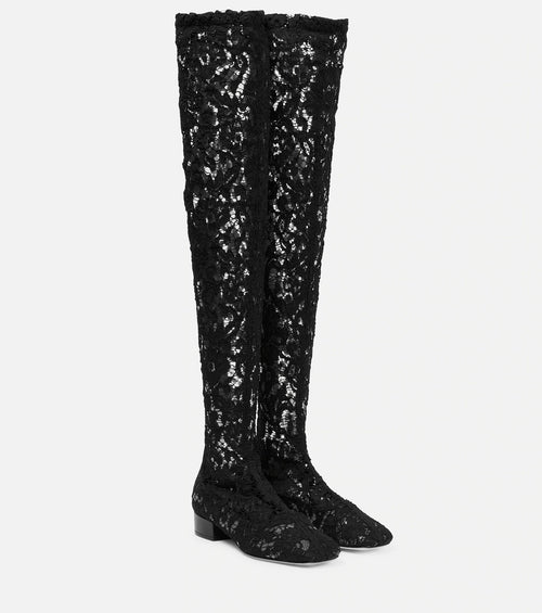 Bottes Hautes en Dentelle Noire – Ombre de Salem