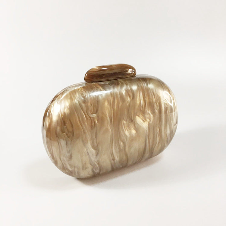Minaudière Nacre Éternelle – Sac Bijou Perlé