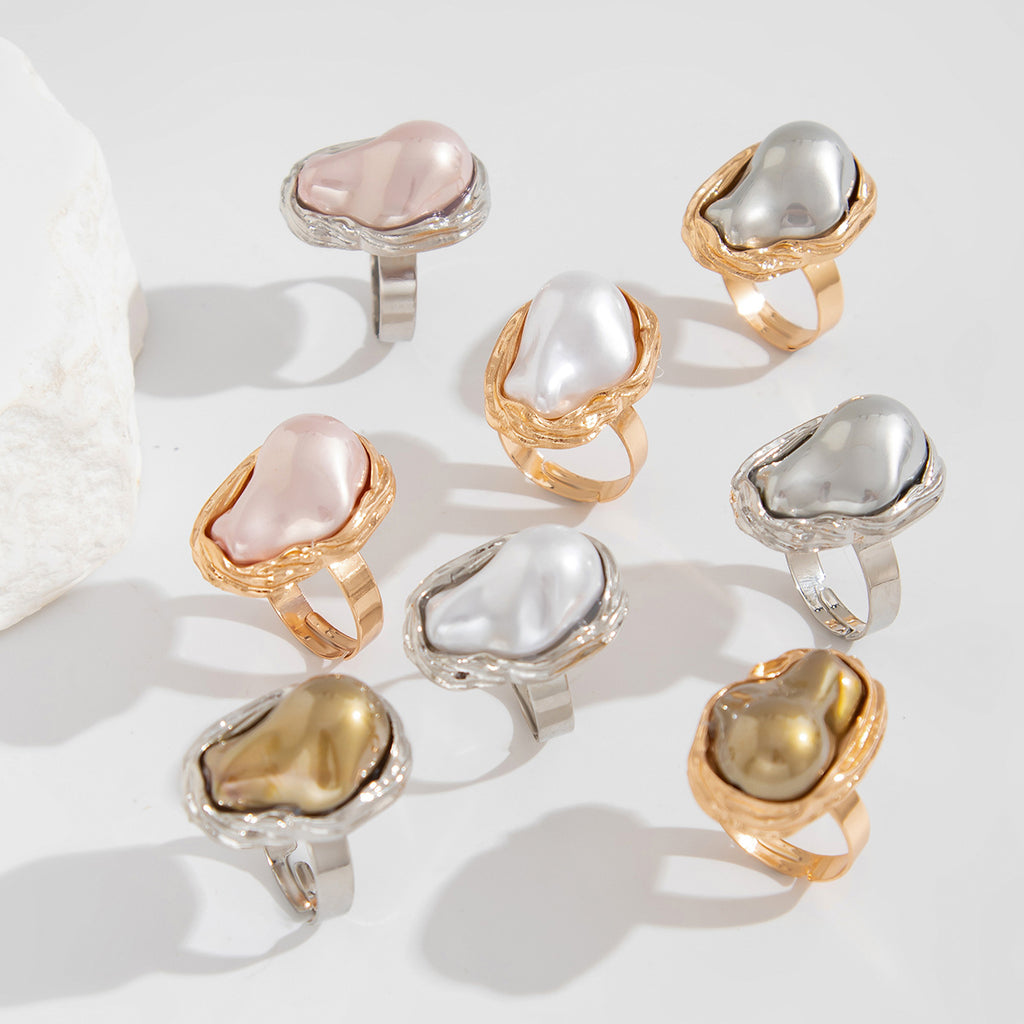 Perles Ensorcelées — Bague Baroque Irrégulière