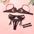 Chaînes de Minuit – Ensemble Lingerie Dentelle & Chaînes