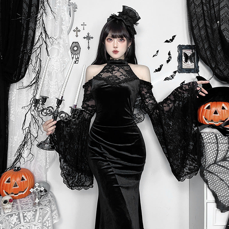Robe Nocturne – Dentelle Noire & Manches Évasées Gothiques