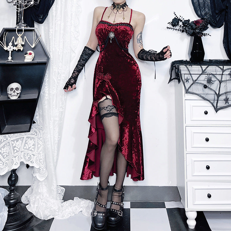 🩸 L’Étreinte Écarlate — Robe Gothique Vampire Rouge & Noire