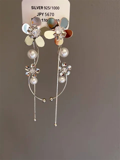 Le Regard des Ombres — Boucles d’Oreilles Œil & Perles