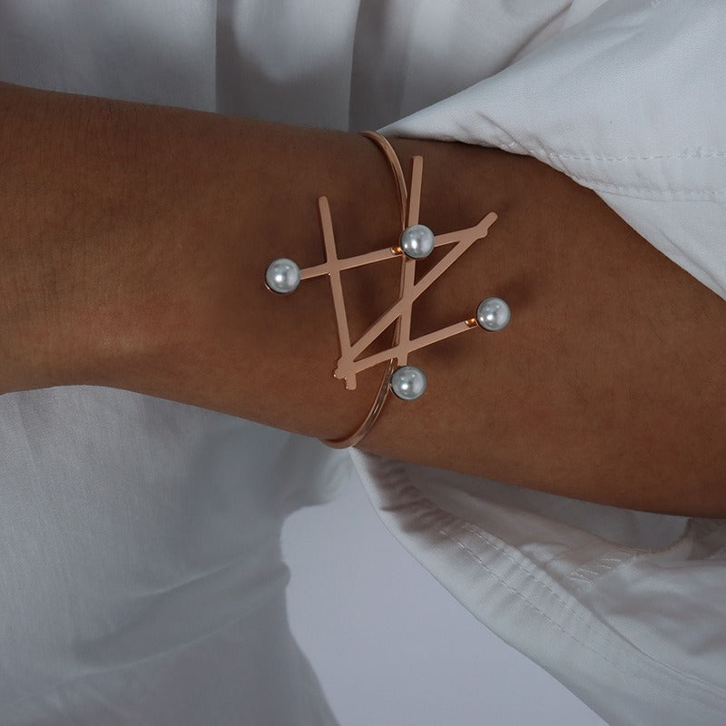 🖤 Parure « Sigil Céleste » – Bracelet & Bague Dorés aux Perles