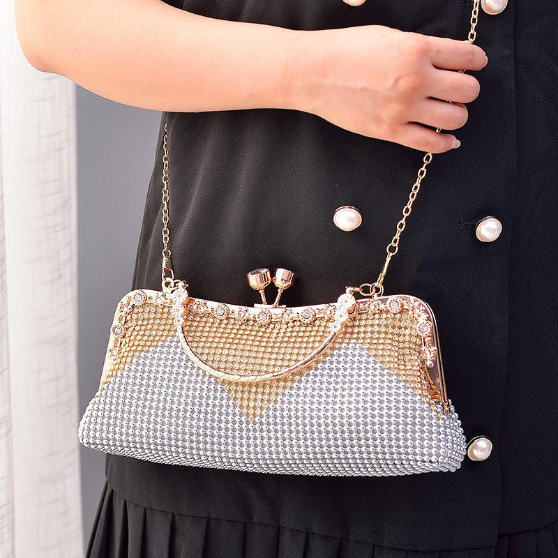 Minaudière Vintage à Fermoir – Trésor Nomade