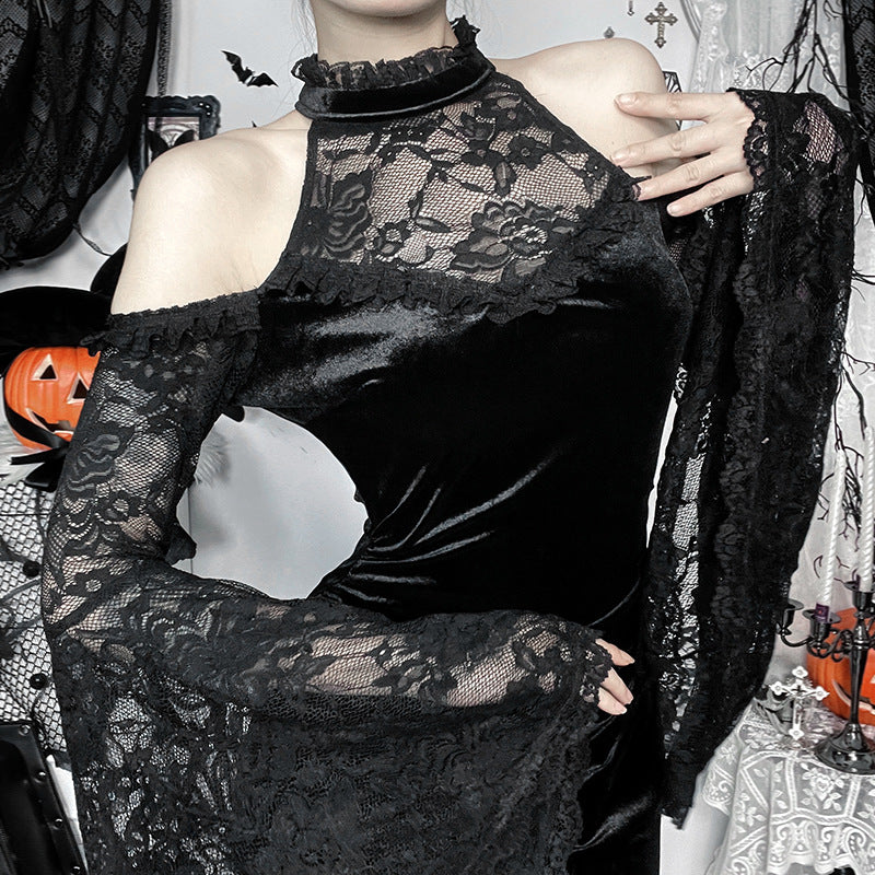 Robe Nocturne – Dentelle Noire & Manches Évasées Gothiques