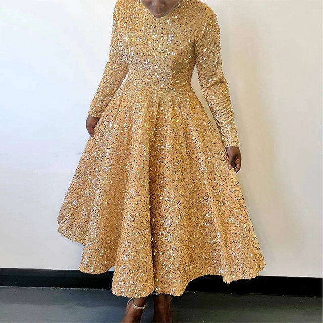 Robe Éclat de Minuit – Velours & Sequins