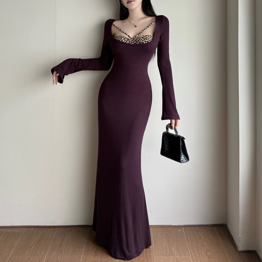 La Panthère Pourpre – Robe longue violette aux détails léopard