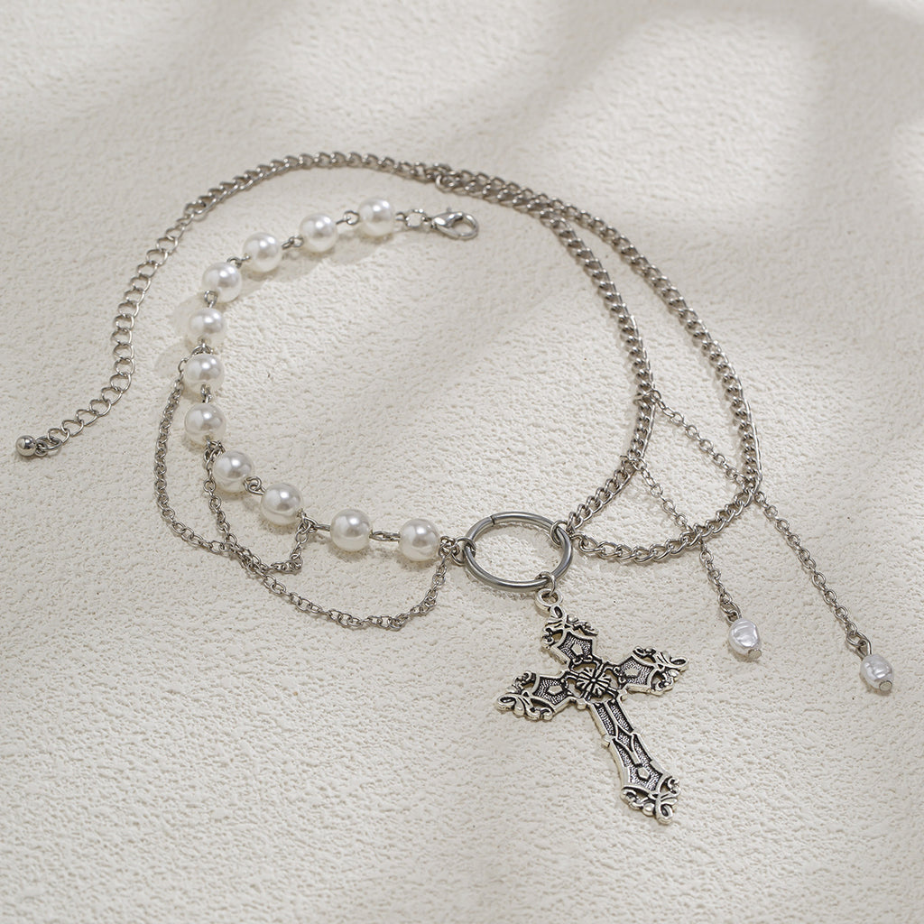 La Croix des Noces Gelées — Collier Gothique à Perles & Chaînes