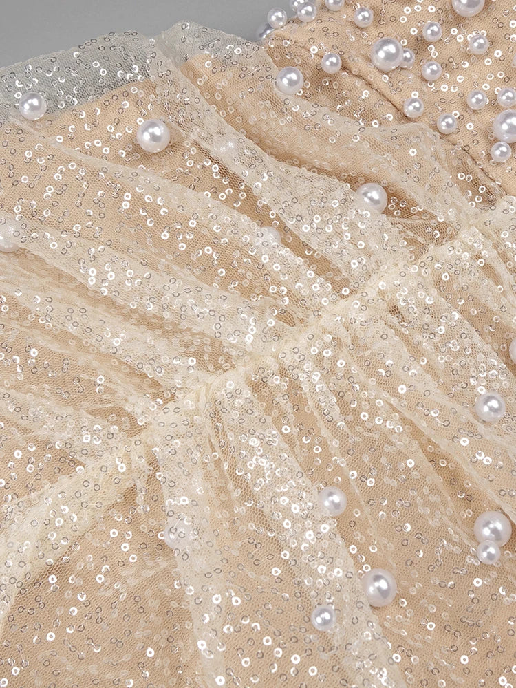 Robe Sirène Nacrée – Perles & Éclats de Givre