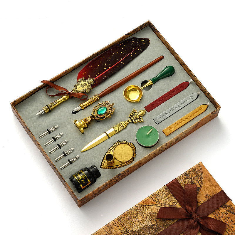Coffret de Calligraphie Occulte – Plume Ancienne & Sceau