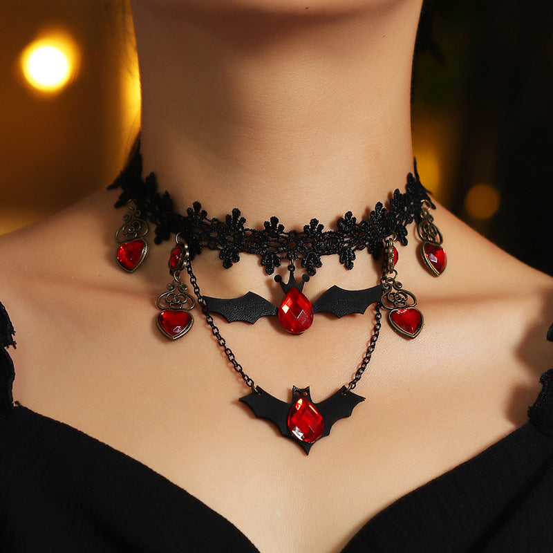 🦇 Le Collier de la Comtesse Écarlate