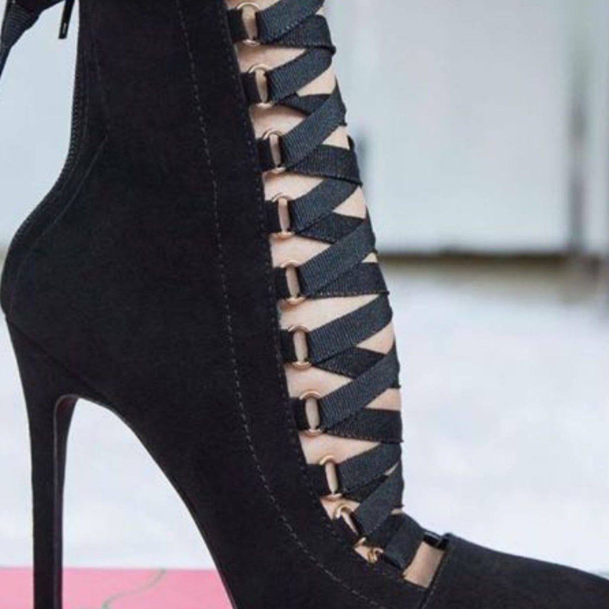 Bottines Corset Nocturne à Talons Aiguilles