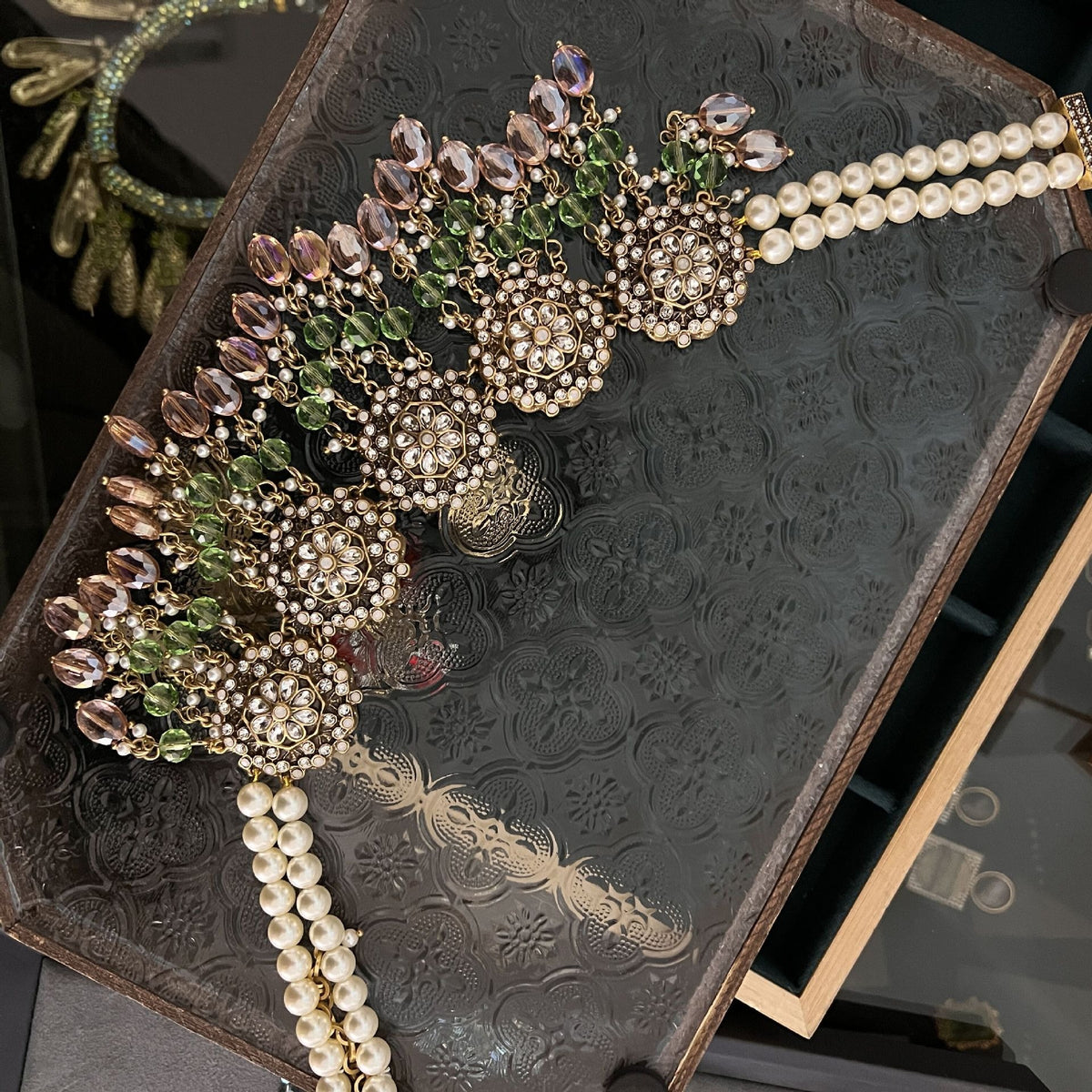 Parure des Oracles d’Abysses – Collier & Boucles Baroques