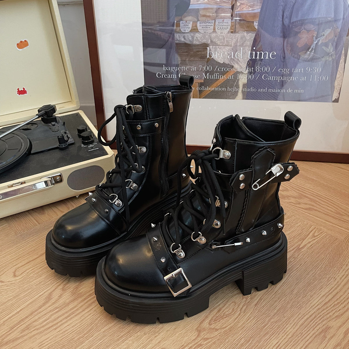 Bottines Punk Gothiques à Sangles – Anges Déchus