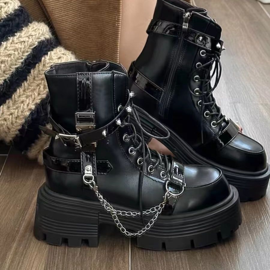 Bottines Gothiques à Chaîne – Semelle Épaisse Noire