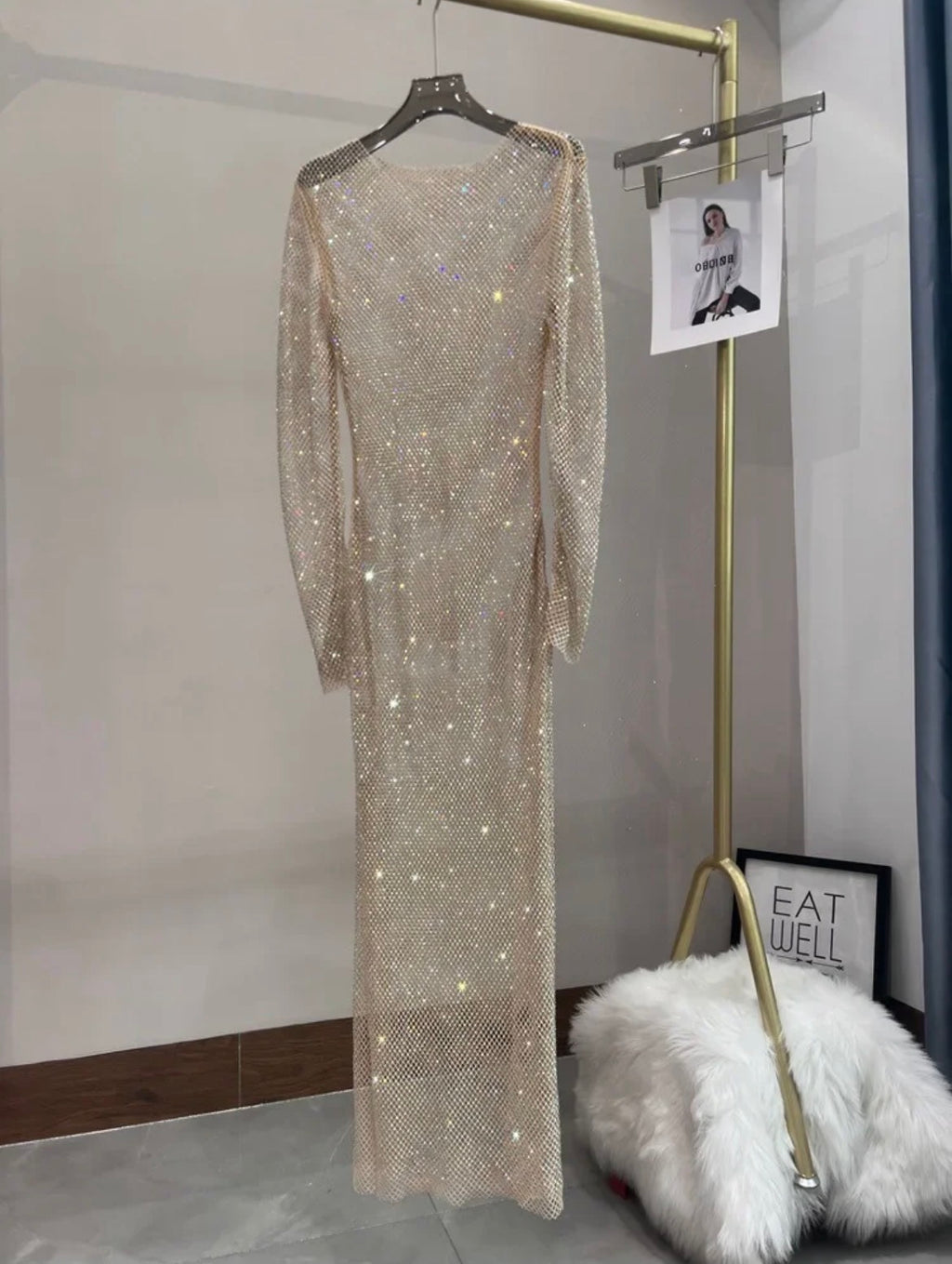 Robe Voile de Diamants – Résille Scintillante