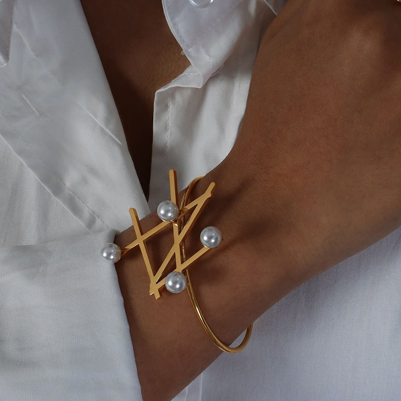 🖤 Parure « Sigil Céleste » – Bracelet & Bague Dorés aux Perles