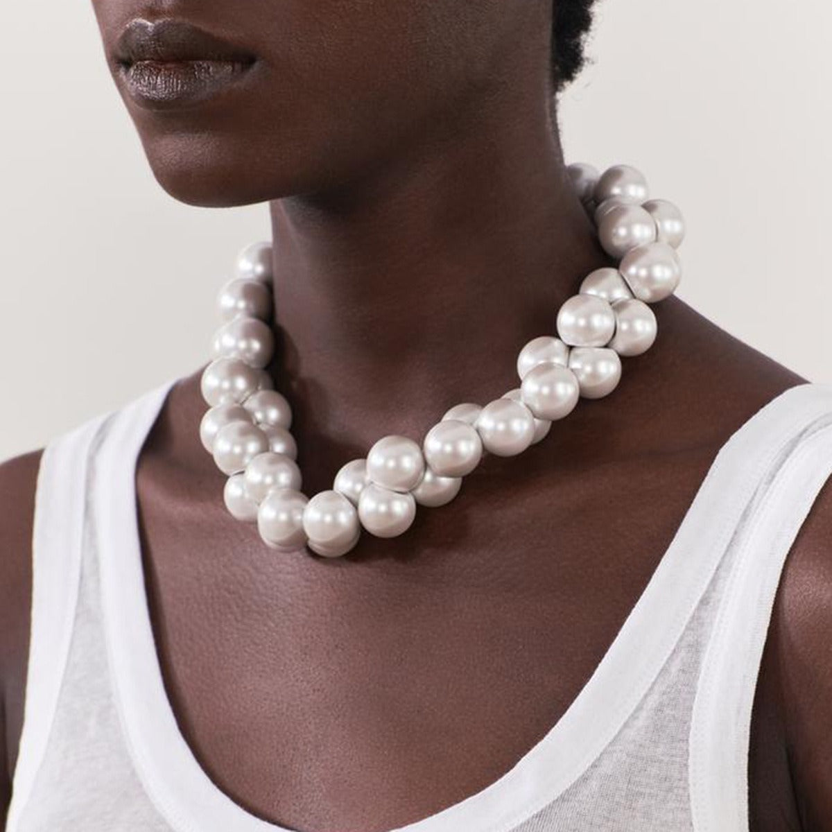 The Winter Queen's Pearls — Baroque Necklace