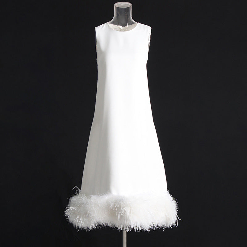 Robe Longue Hivernale à Plumes – Noire ou Blanche