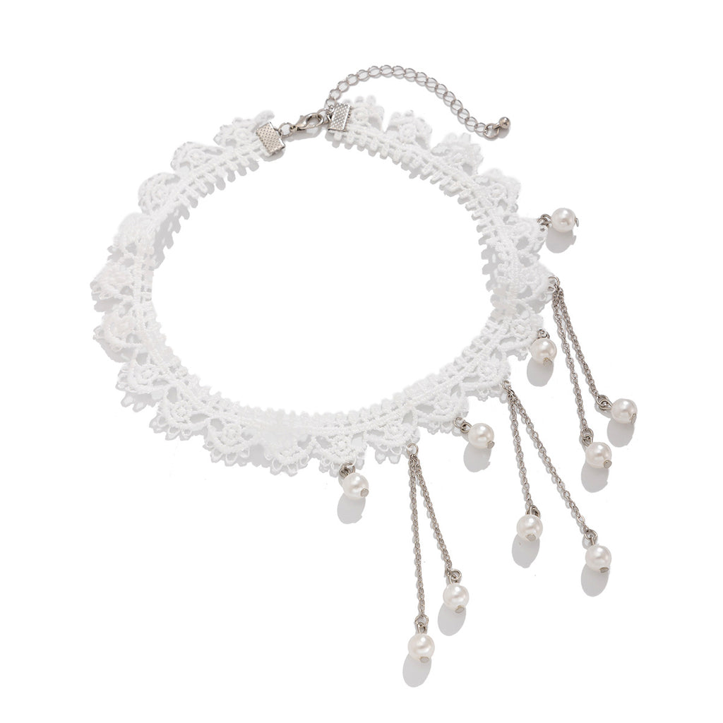 Collier Victorien en Dentelle & Perles – Éclat d’Ivoire