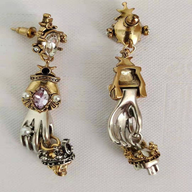 Les Mains de l’Ombre — Boucles d’Oreilles Gothiques
