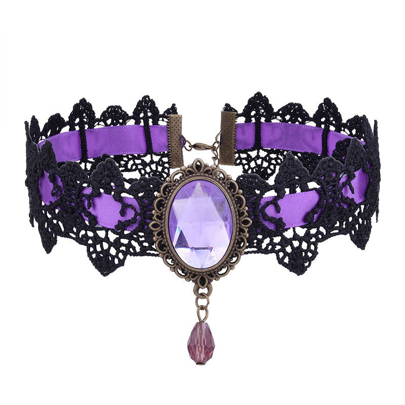 Ras-de-cou gothique en dentelle noire & médaillon cristal