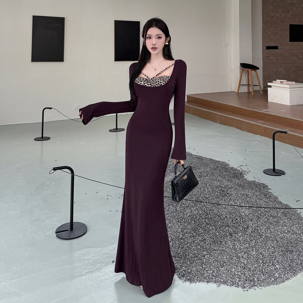 La Panthère Pourpre – Robe longue violette aux détails léopard