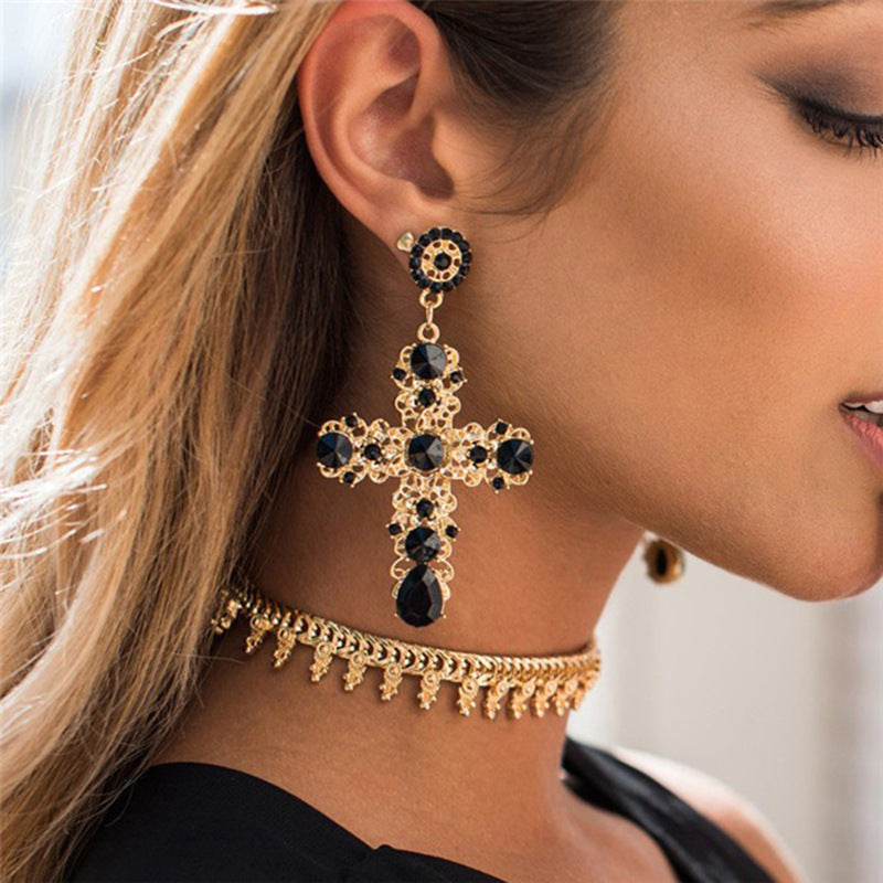 Midnight Crosses — Black & Gold Baroque Earrings