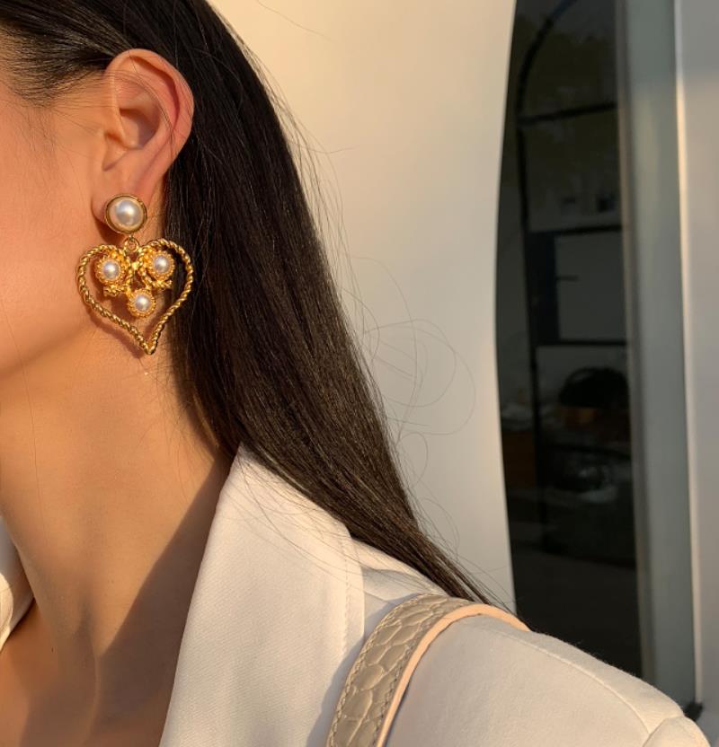 Le Cœur de la Marquise – Boucles d’Oreilles Baroques
