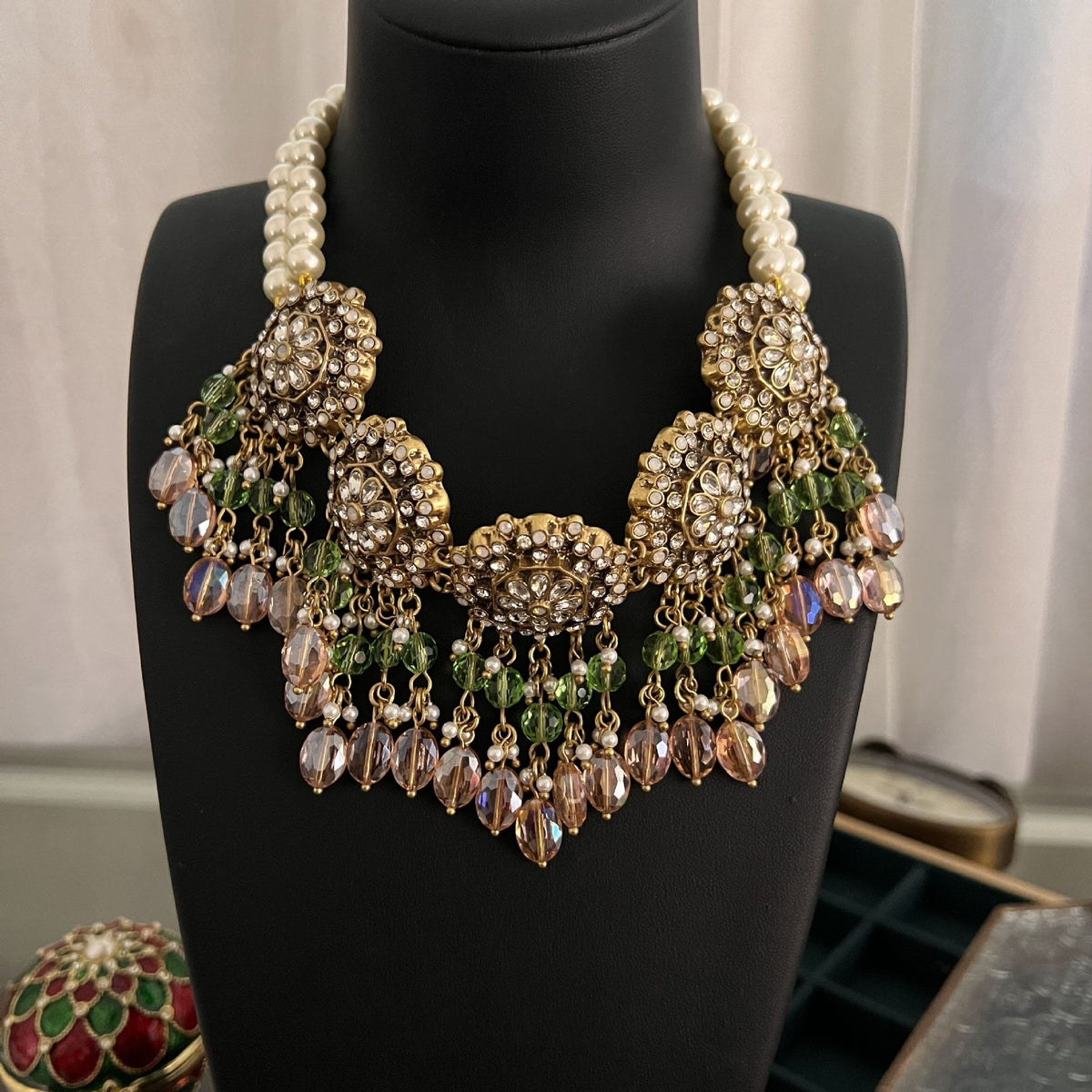 Parure des Oracles d’Abysses – Collier & Boucles Baroques