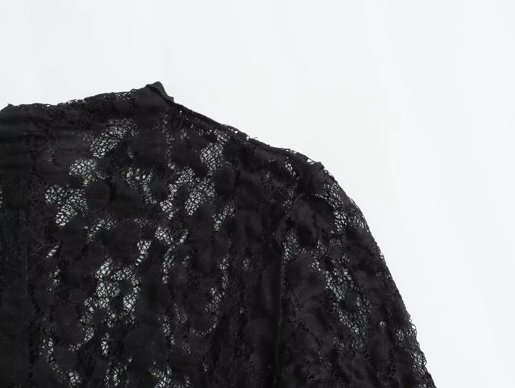Le Serment de l’Ange Déchu — Robe Longue Noire en Dentelle