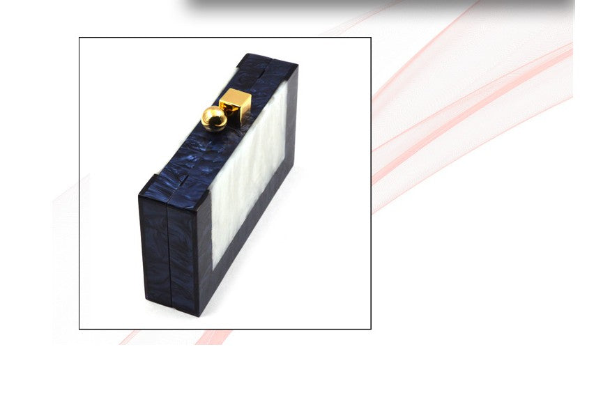 🌊 Minaudière Nacrée des Abysses – Sac de Soirée en Acrylique