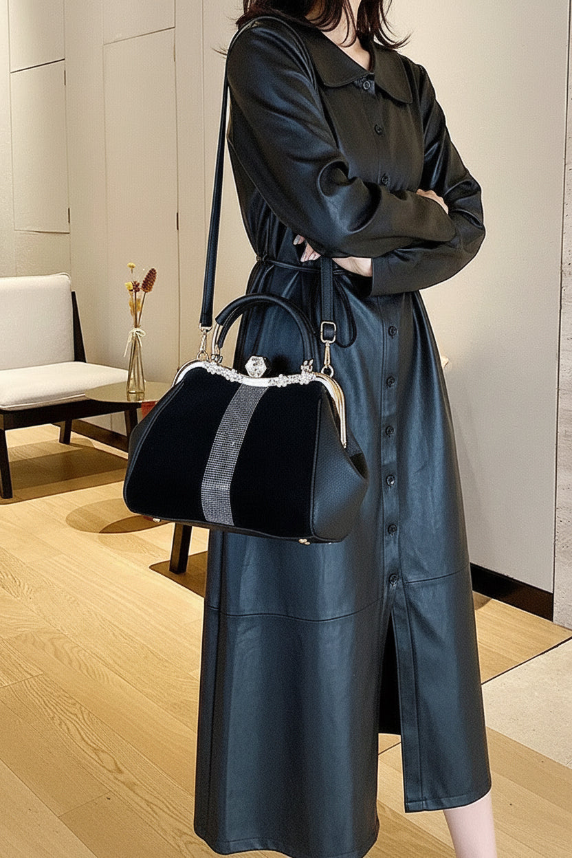 Sac à main noir baroque – Élégance nocturne
