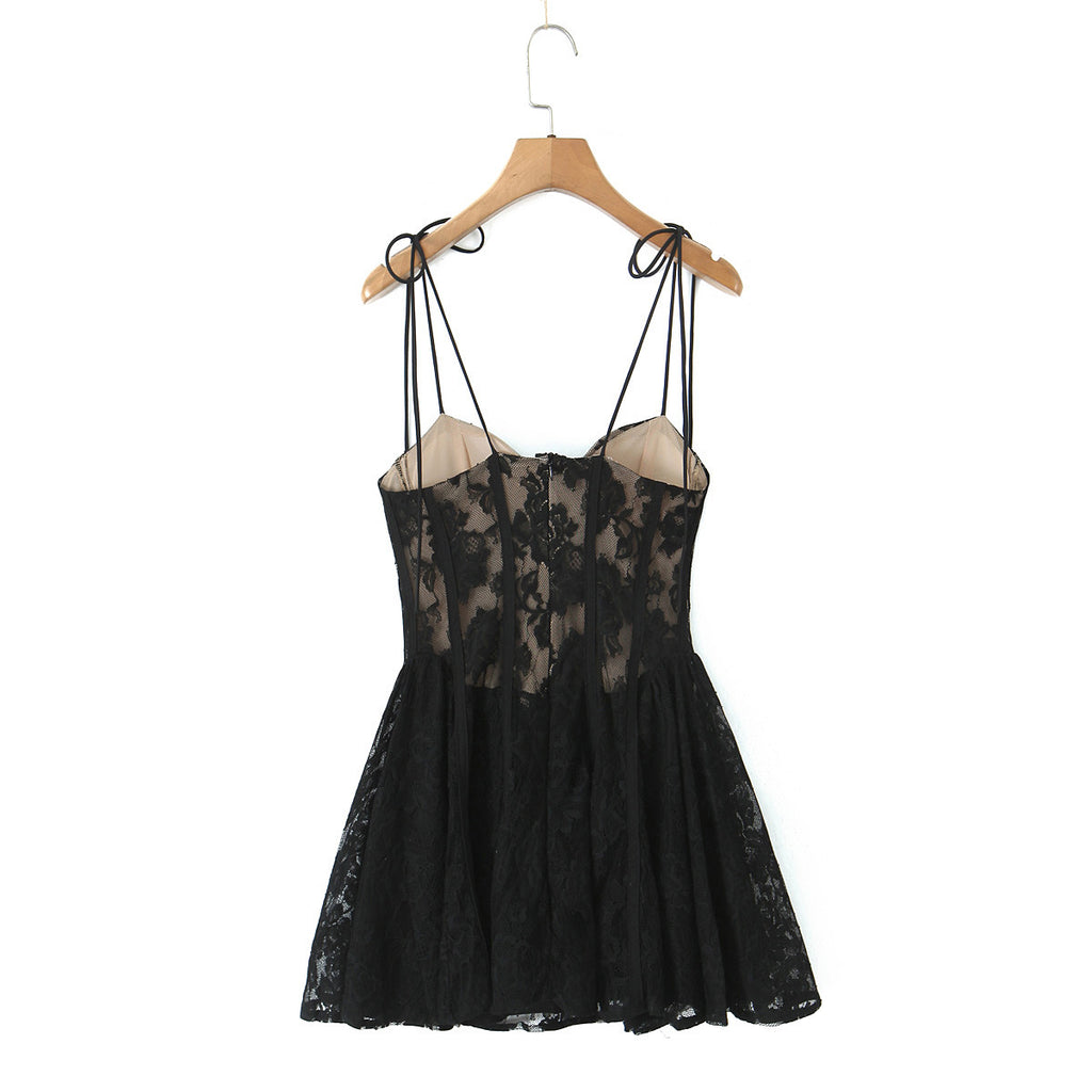 Robe Nocturne du Chapiteau — Dentelle Noire
