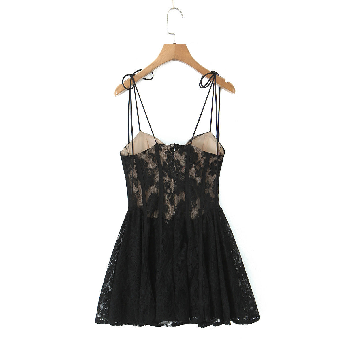 Robe Nocturne du Chapiteau — Dentelle Noire