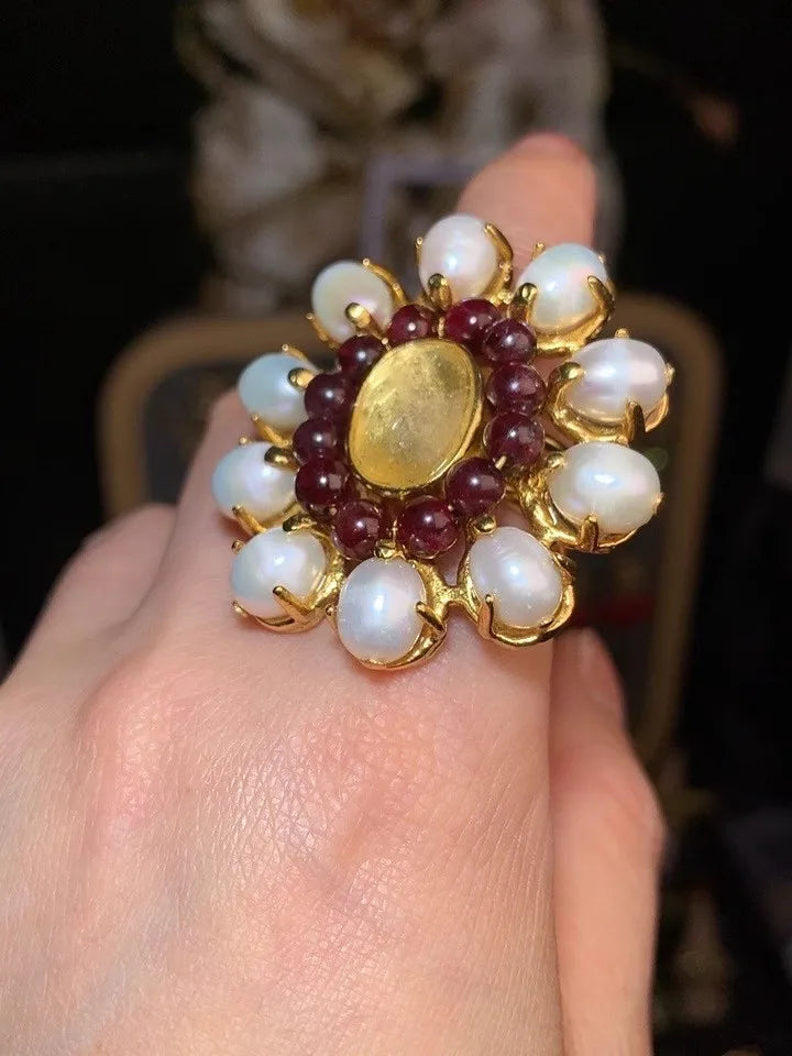 Bague-Broche Baroque aux Perles & Cristal – Éclat de Cour
